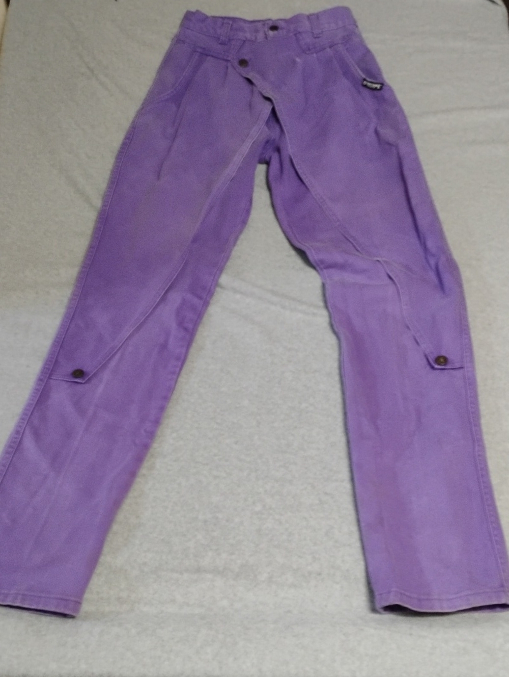 Women's Straight-Leg Jeans in Lavender Purple